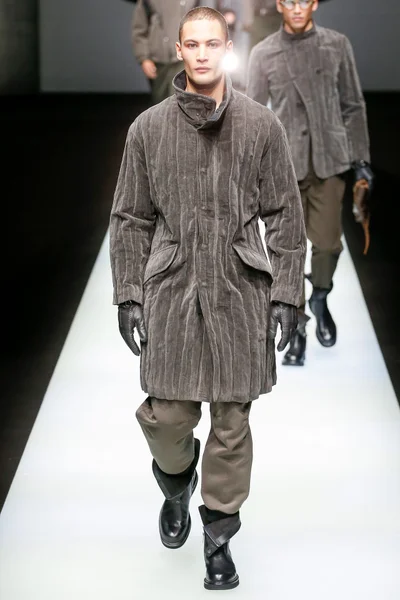 Look 56